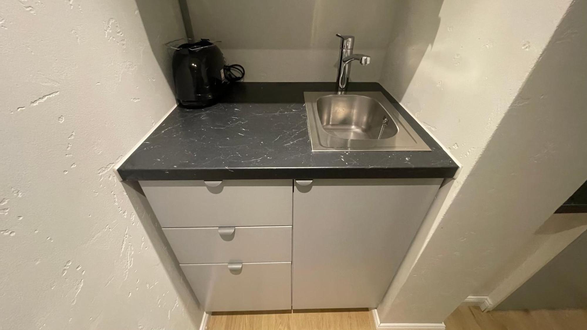 Suesses Kleines Und Zentrales Apartment Fuer Zwei Personen Mitten In Hamburg Eksteriør bilde